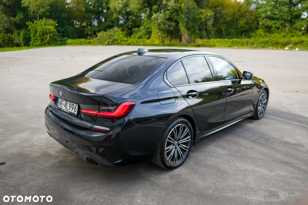 BMW Seria 3 - 25