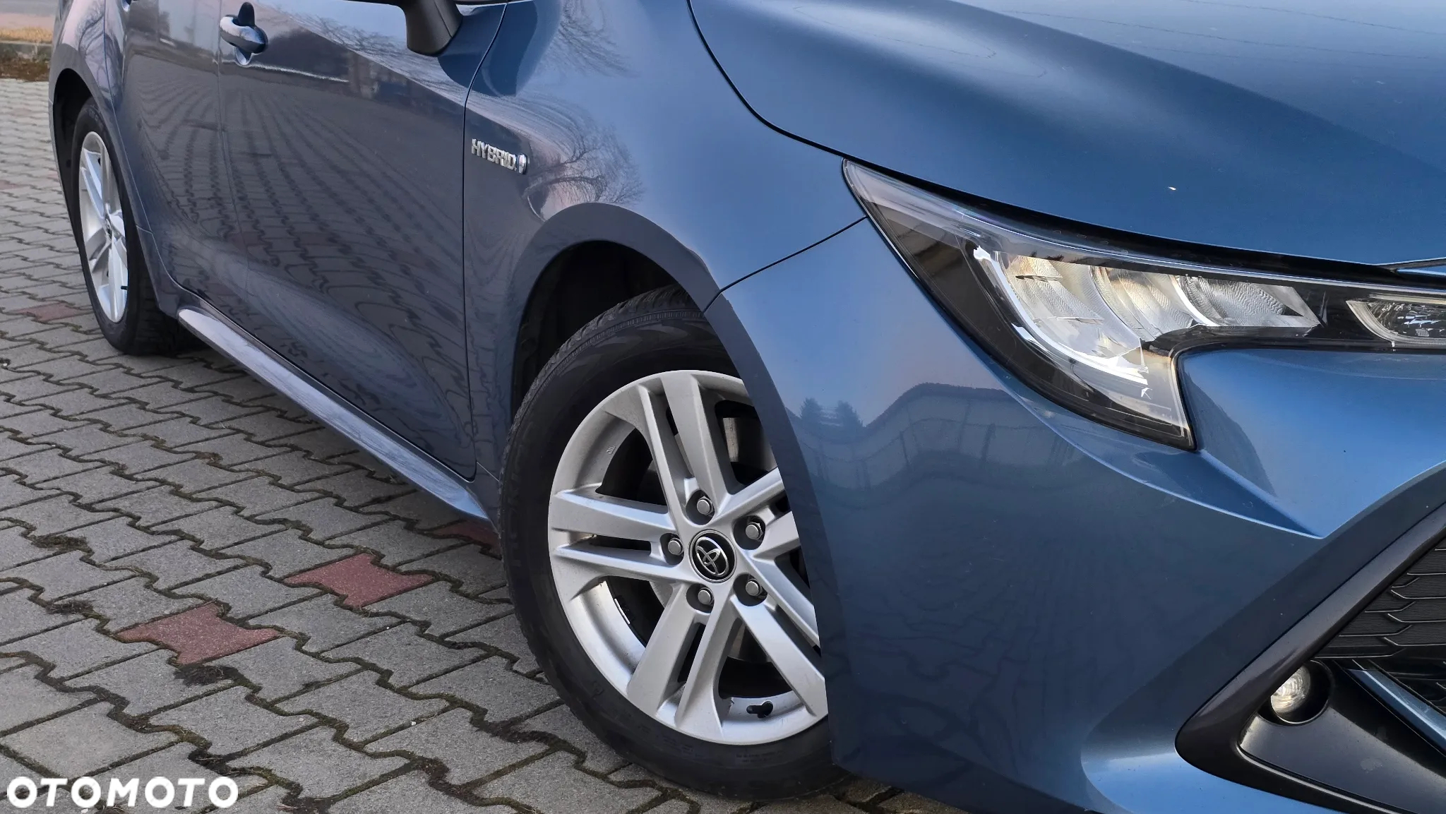 Toyota Corolla 2.0 Hybrid Comfort - 14