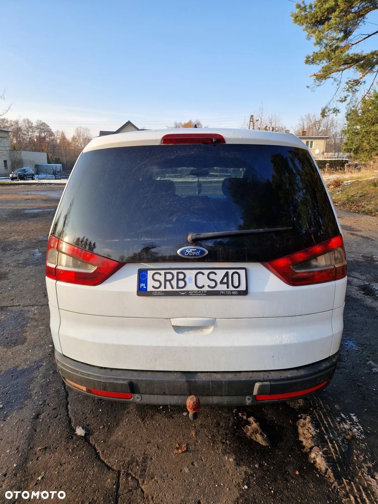 Ford Galaxy 2.0 TDCi Ghia - 19