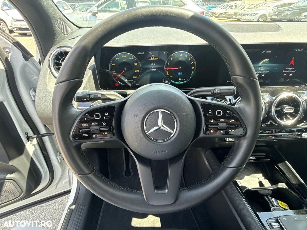 Mercedes-Benz GLA 250 e - 17