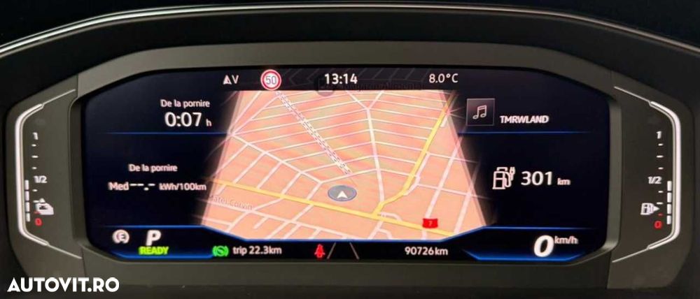 Volkswagen Passat - 31