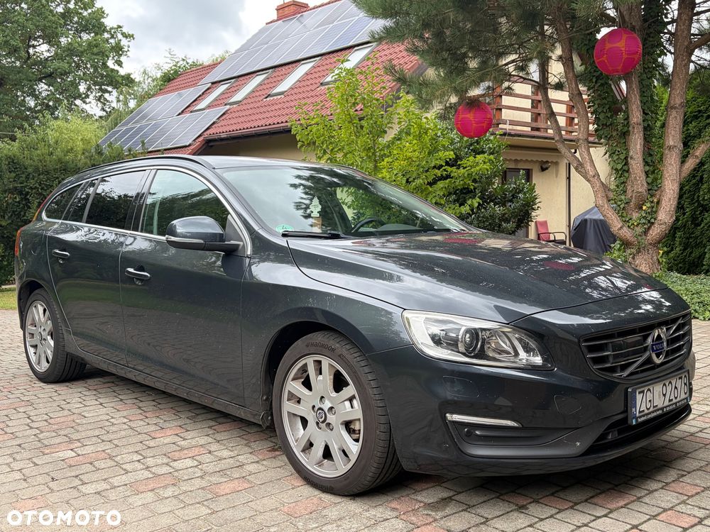 Volvo V60 D4 Drive-E Summum - 1
