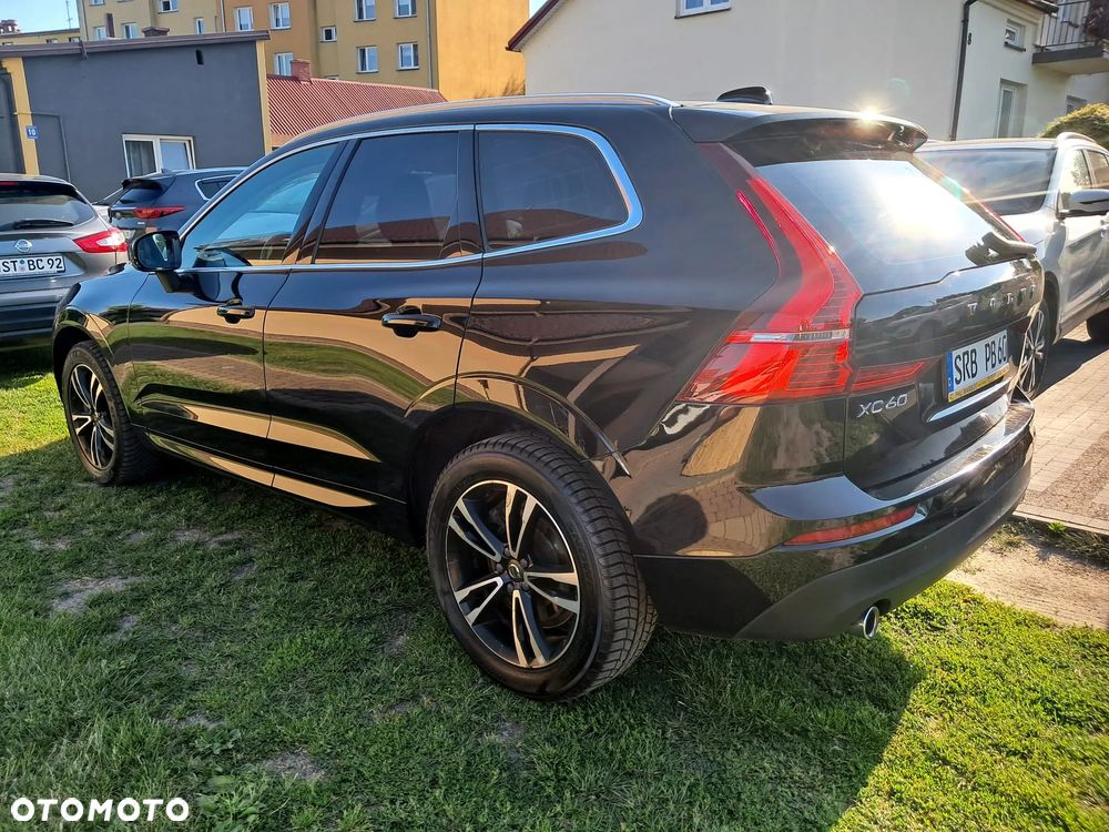 Volvo XC 60 D3 Drive-E Momentum - 4