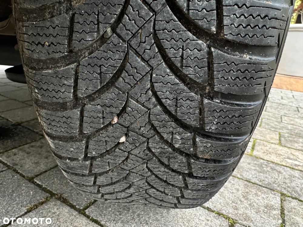 Ford EcoSport 1.0 EcoBoost TREND - 11