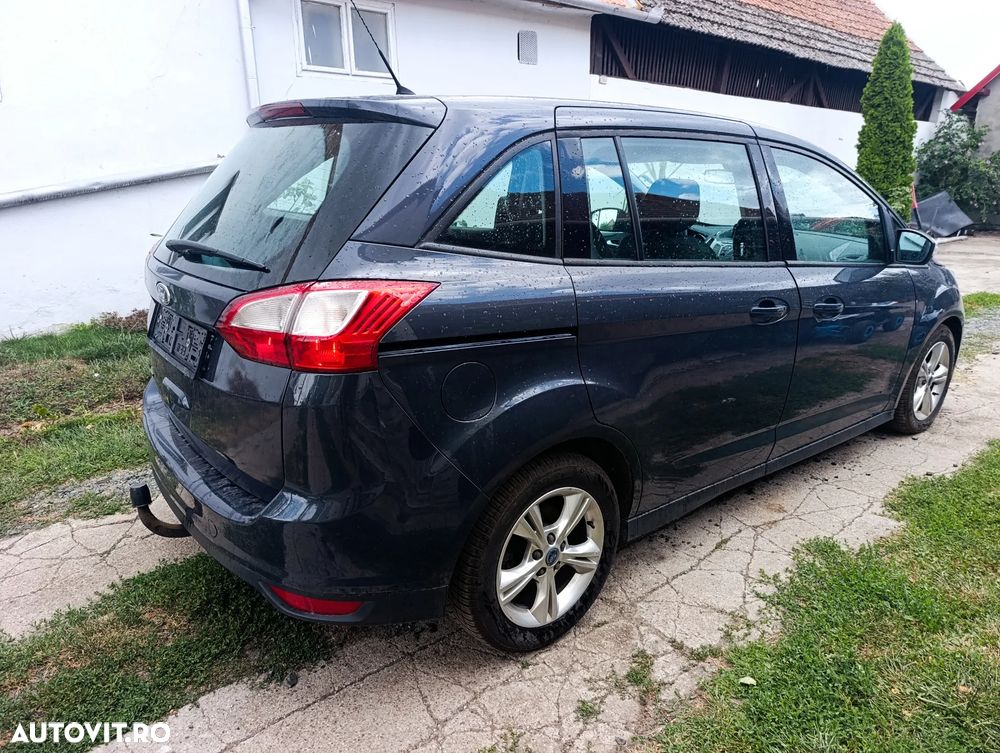 Ford Grand C-Max 1.6 TDCi Trend - 4