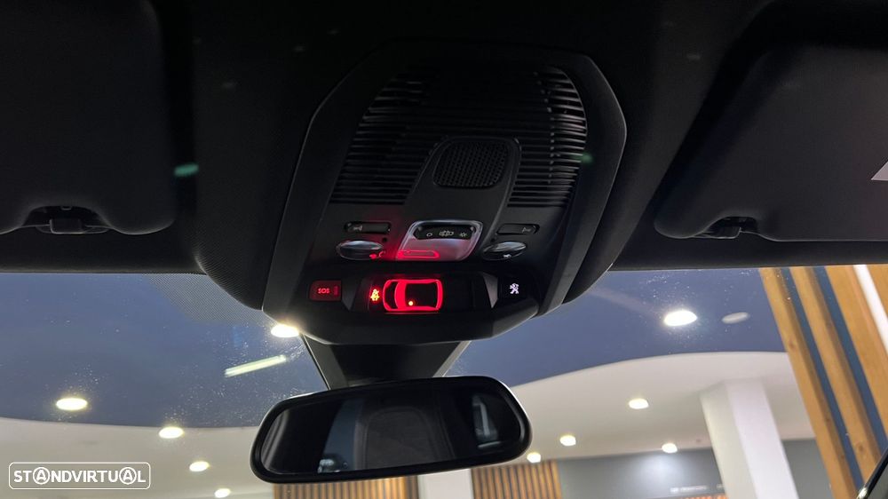 Peugeot 3008 1.6 Hybrid Allure Pack e-EAT8 - 28