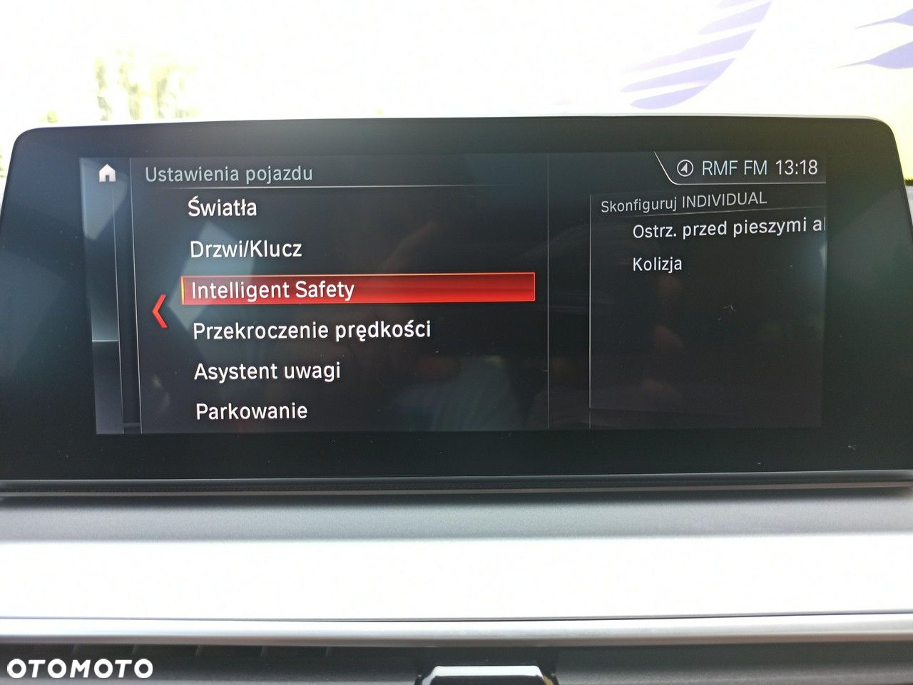 BMW 6GT - 21