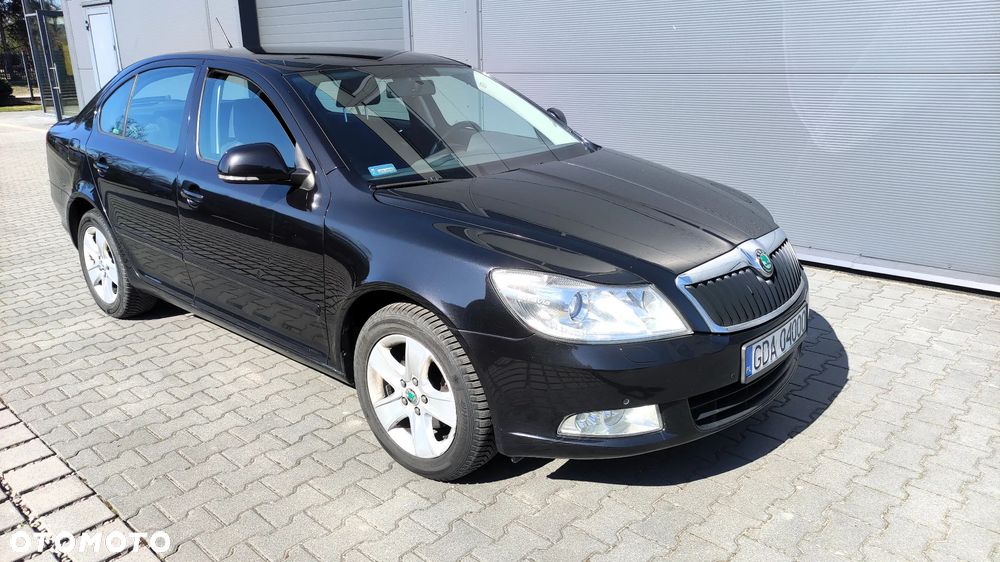 Skoda Octavia 1.4 TSI Elegance DSG - 2