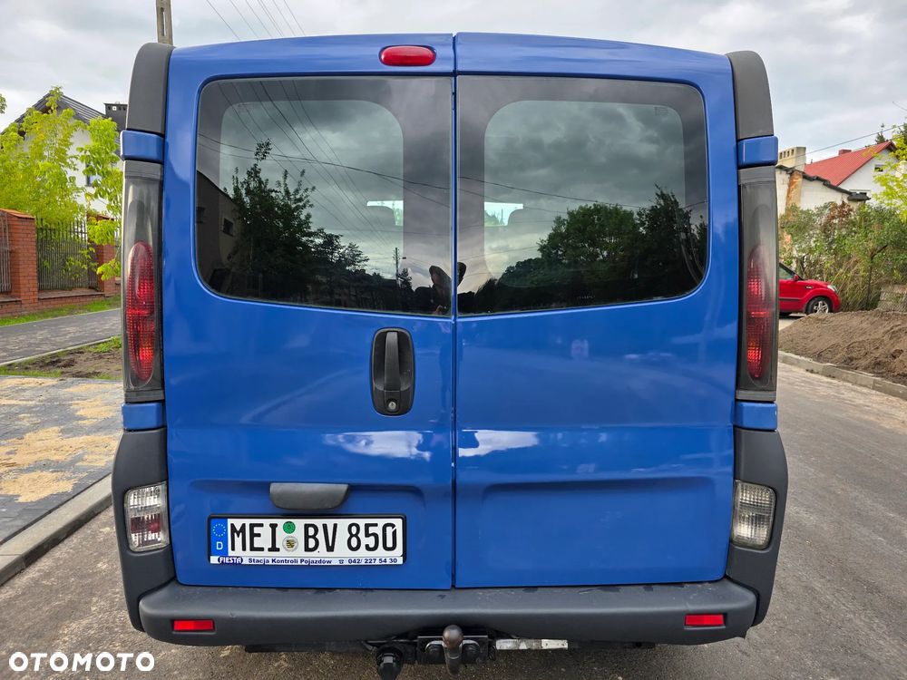Opel Vivaro - 6