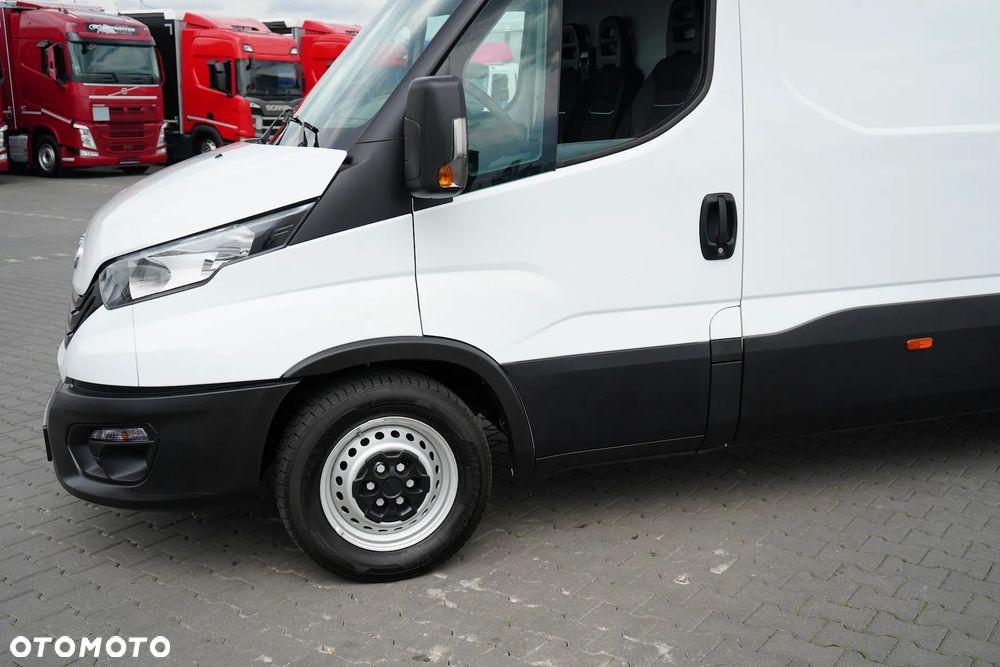 Iveco DAILY / 35S14 / 2,3 MultiJet / MAXI / 136 KM / MAŁY PRZEBIEG - 19
