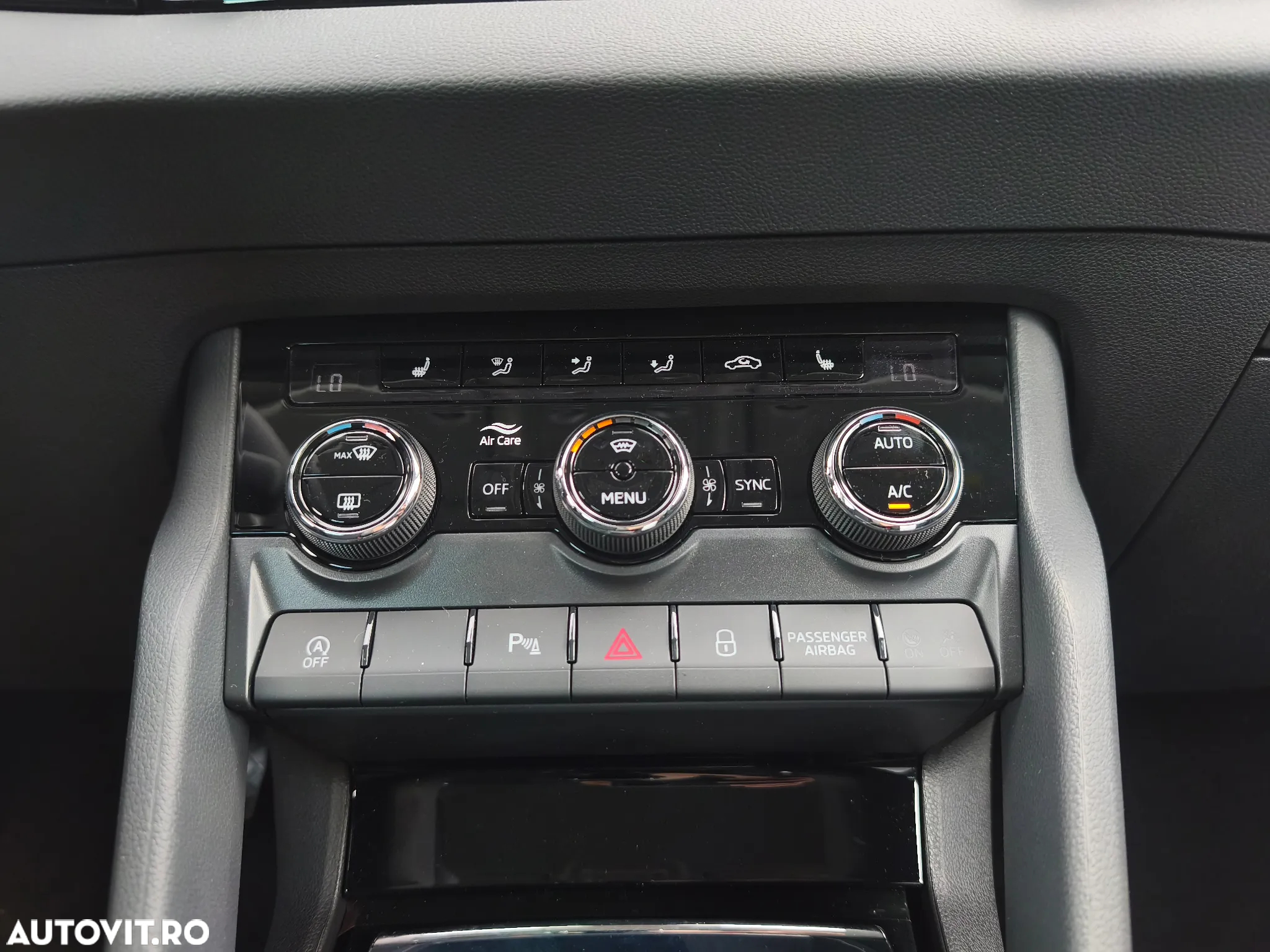 Skoda Karoq 1.5 TSI DSG Selection - 21