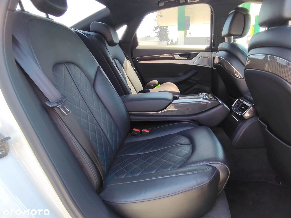 Audi S8 4.0 TFSI Quattro - 13