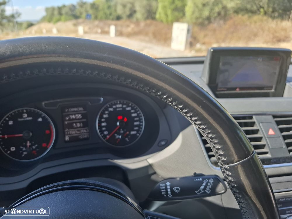 Audi Q3 2.0 TDI quattro Sport S tronic - 9