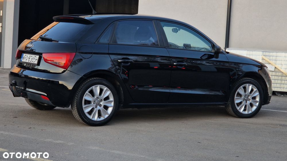 Audi A1 Sportback 1.6 TDI Attraction - 17