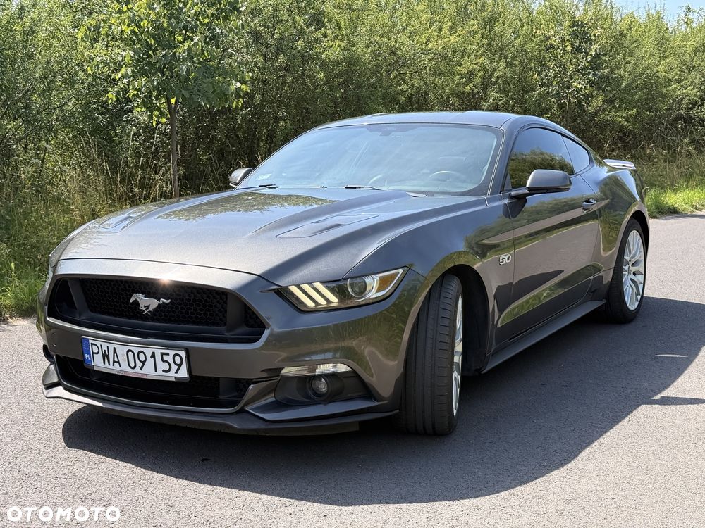 Ford Mustang - 2