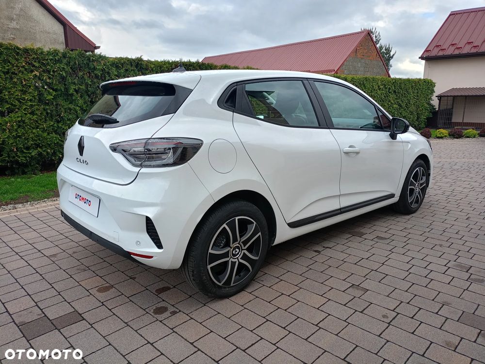 Renault Clio TCe 90 EVOLUTION - 3