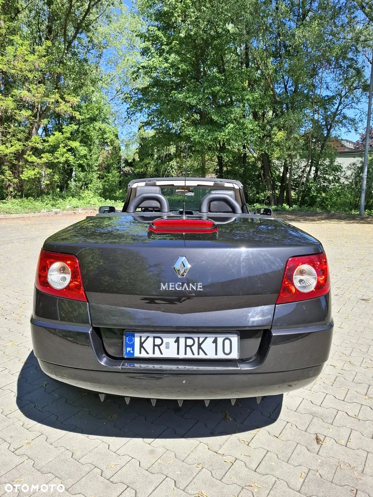 Renault Megane 2.0 16V Dynamique - 4