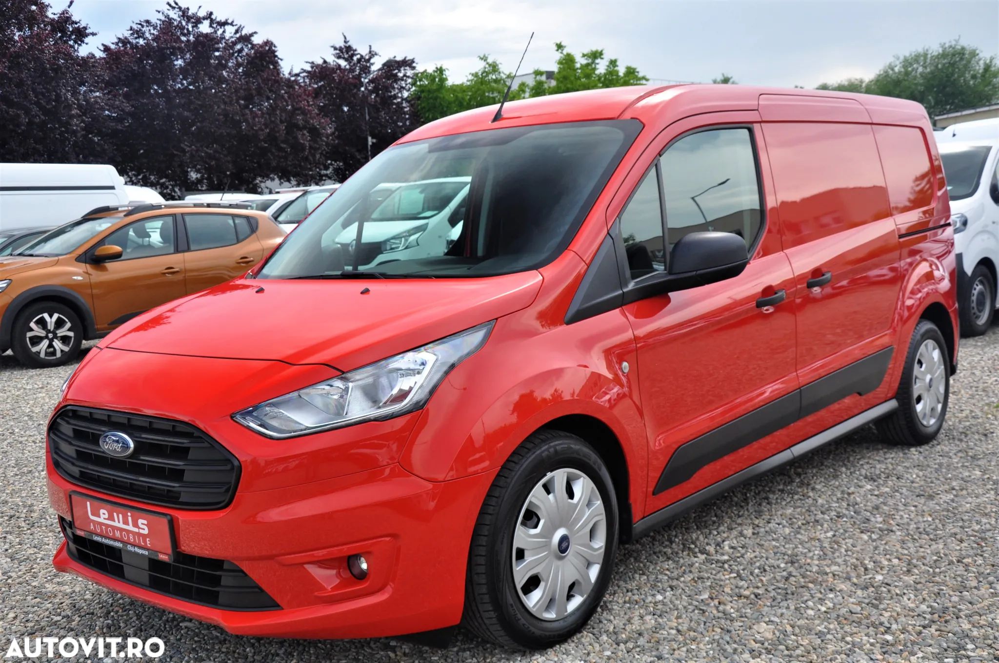 Ford Transit Connect Furgon Maxi - 1