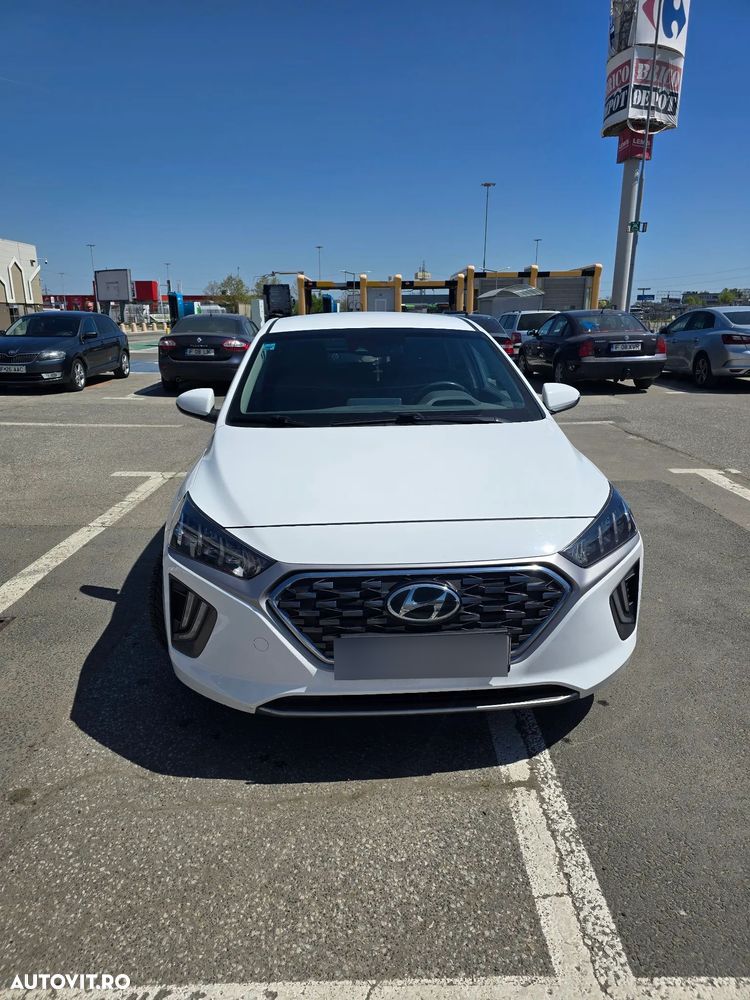 Hyundai IONIQ - 1