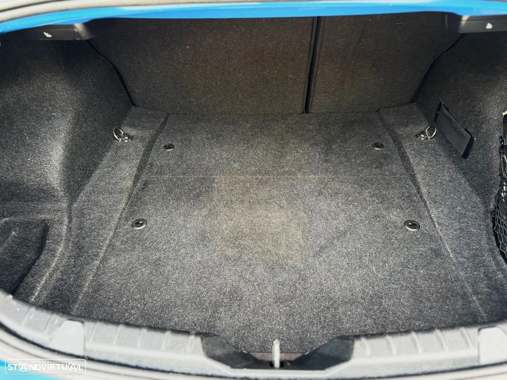 BMW 218 d M Sport - 18