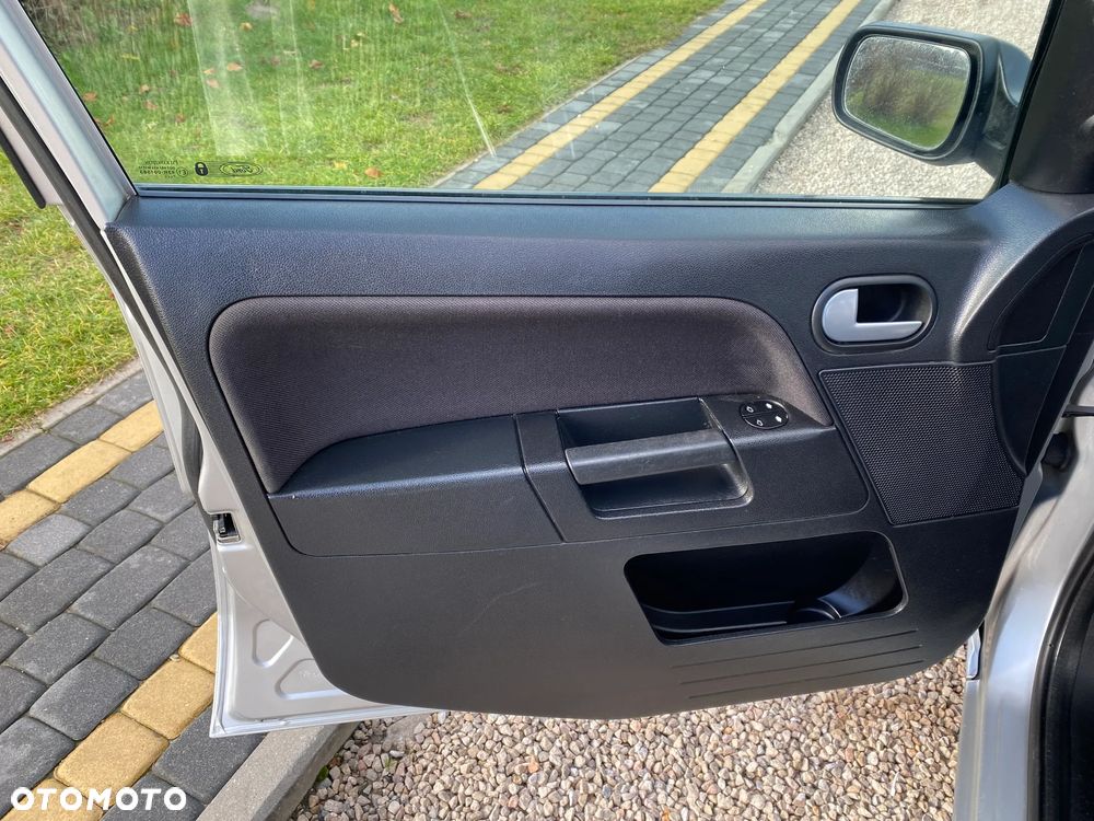 Ford Fusion 1.4 Trend - 29