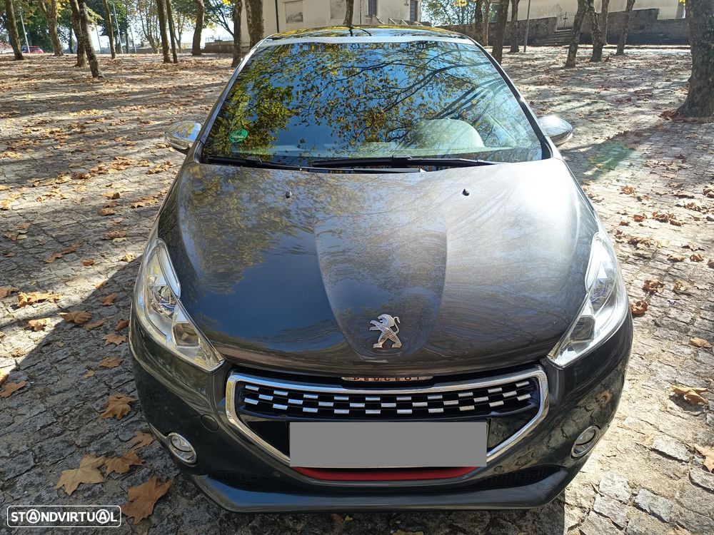 Peugeot 208 GTI 200 THP - 28