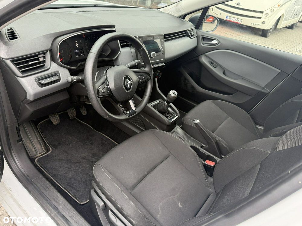 Renault Clio - 5