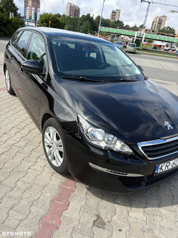 Peugeot 308 1.6 BlueHDi Allure S&S - 2