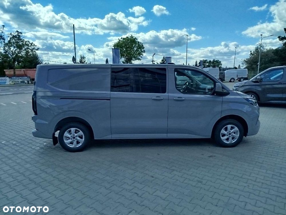 Ford Transit Custom - 8