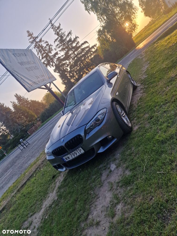 BMW Seria 5 520d - 33