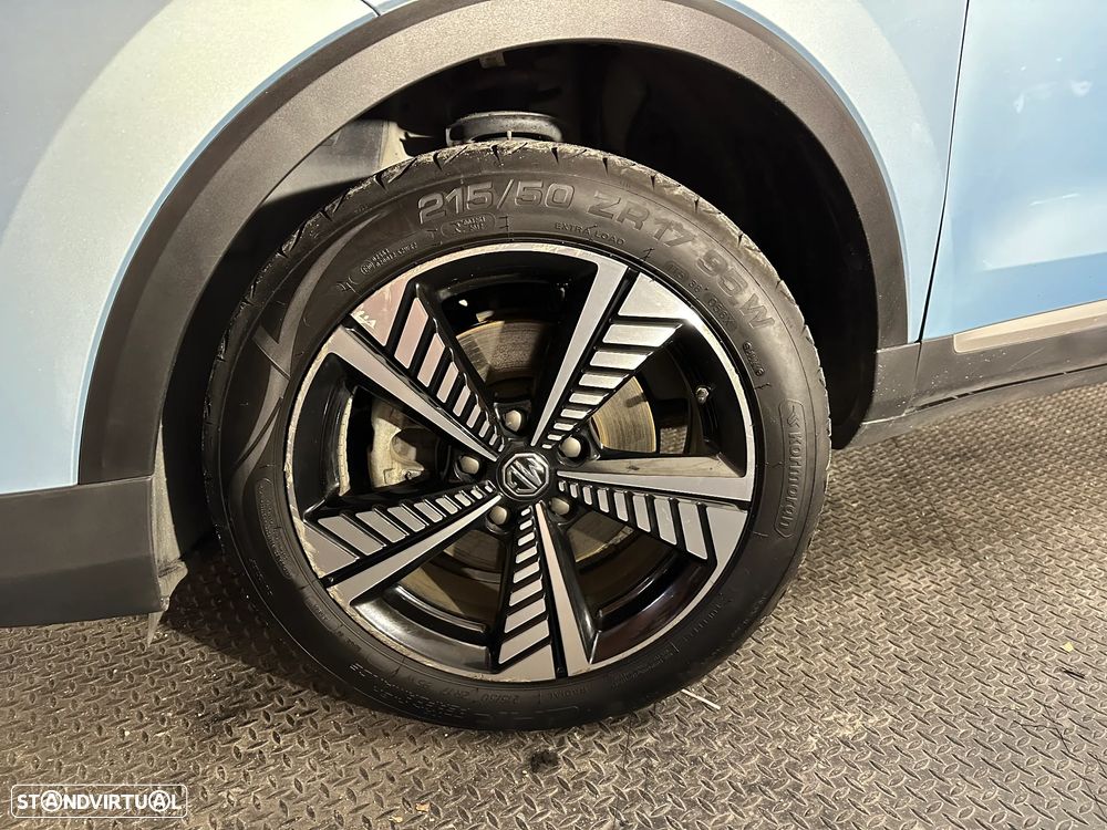 MG ZS EV Luxury - 17