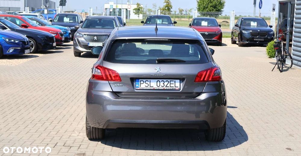 Peugeot 308 - 7