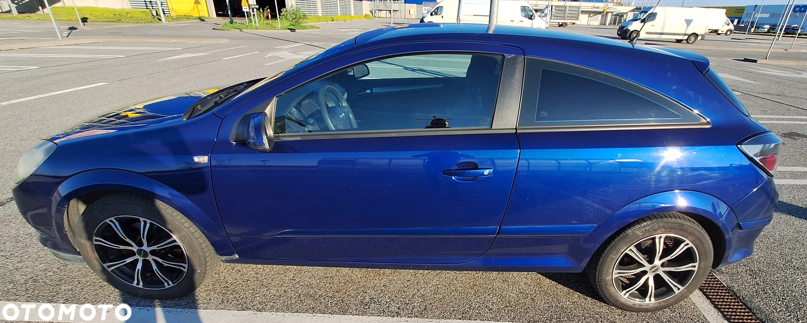 Opel Astra GTC 1.4 - 9