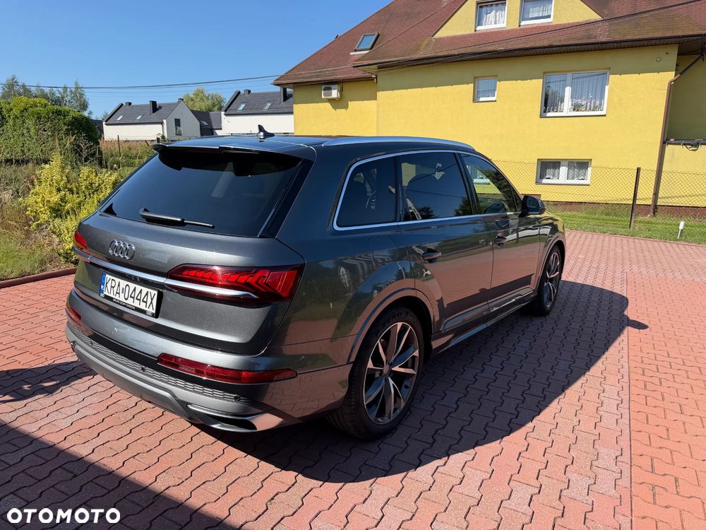 Audi Q7 - 5
