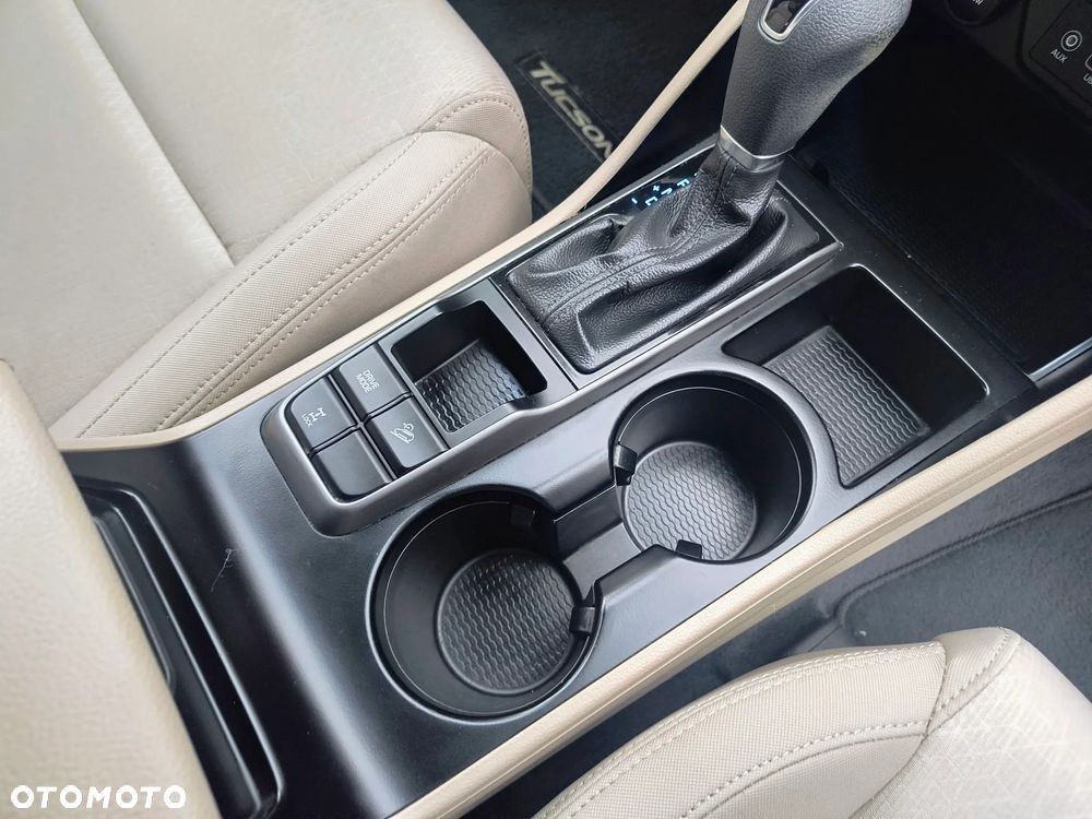 Hyundai Tucson 1.6 Turbo 4WD DCT Advantage - 15