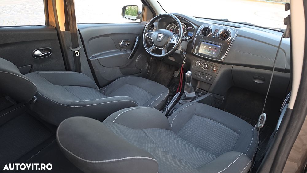Dacia Logan 1.5 Blue dCi Laureate - 6
