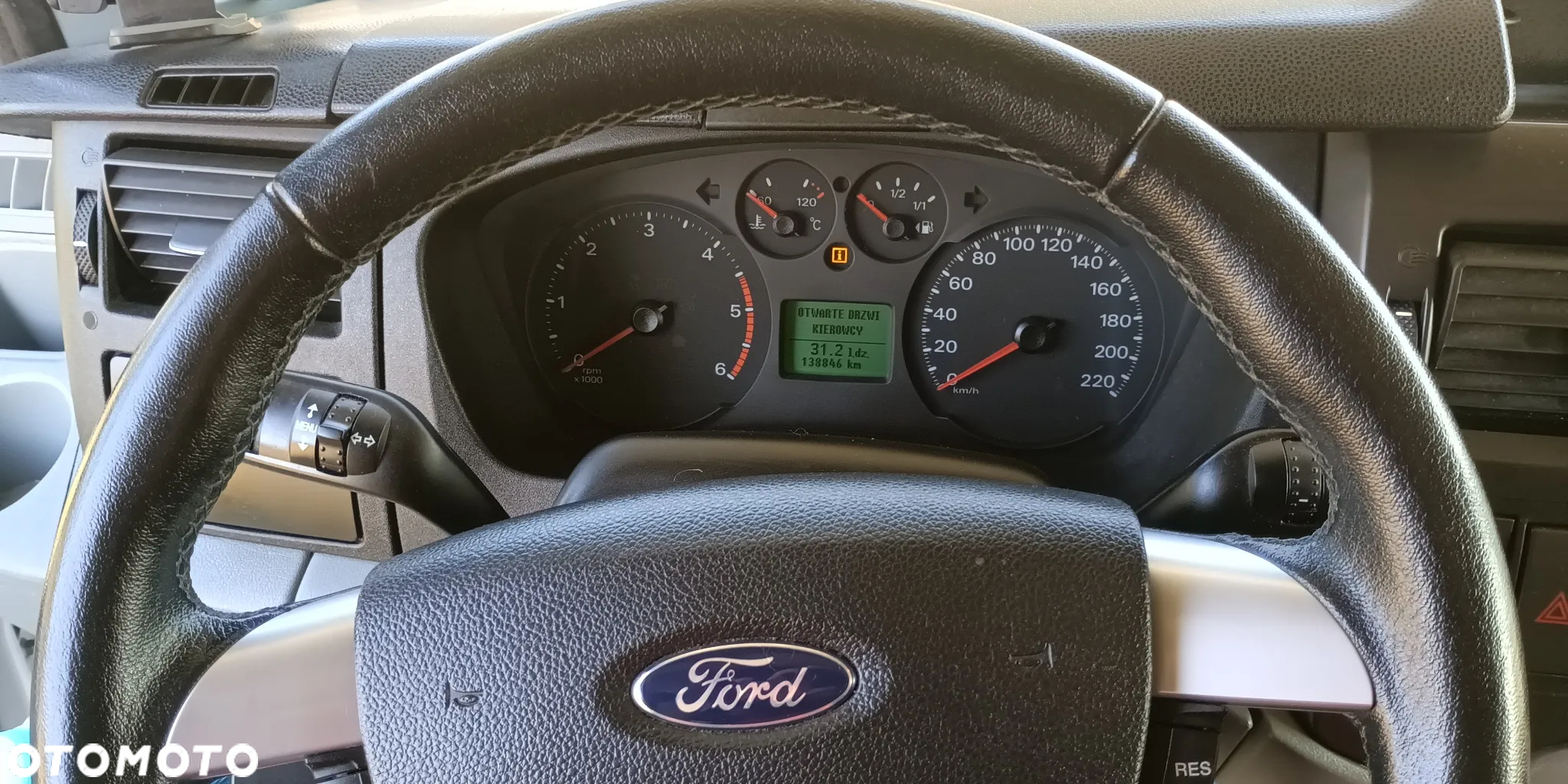 Ford Transit - 13