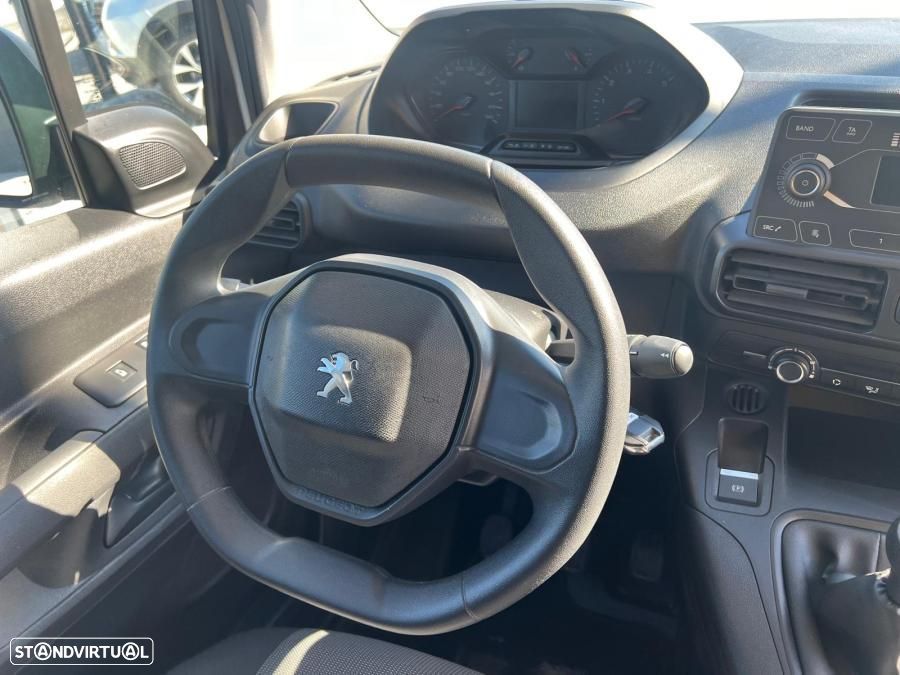 Peugeot Partner 1.5 - 6