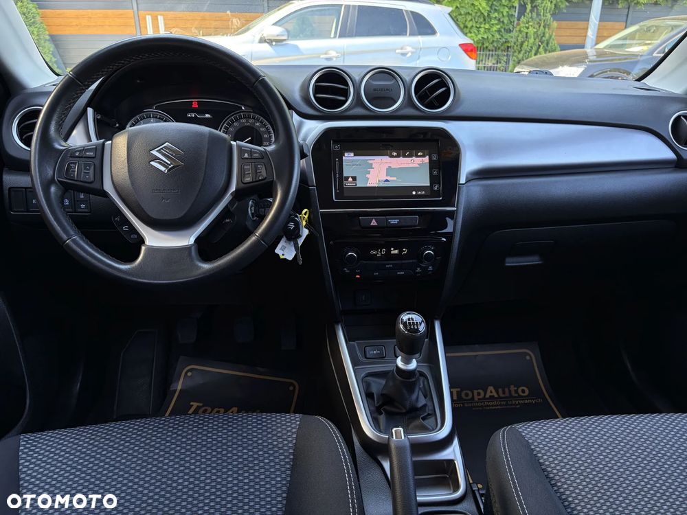 Suzuki Vitara 1.4 Boosterjet Hybrid Club - 34
