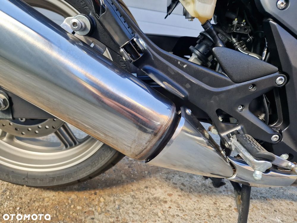 Honda CBF - 23