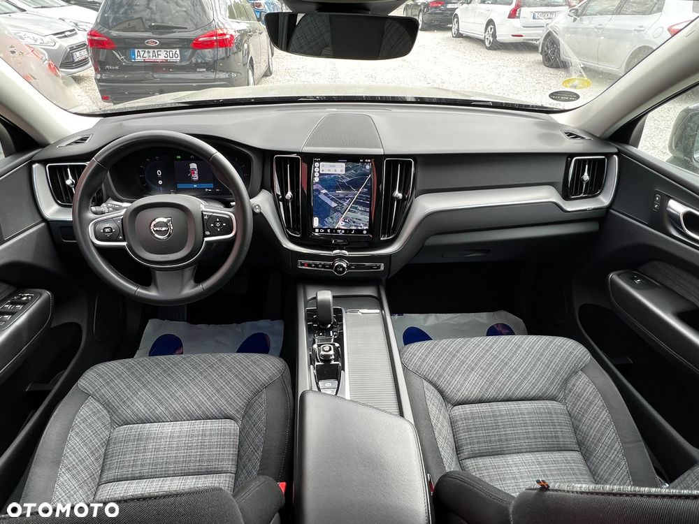 Volvo XC 60 B4 D Core - 6
