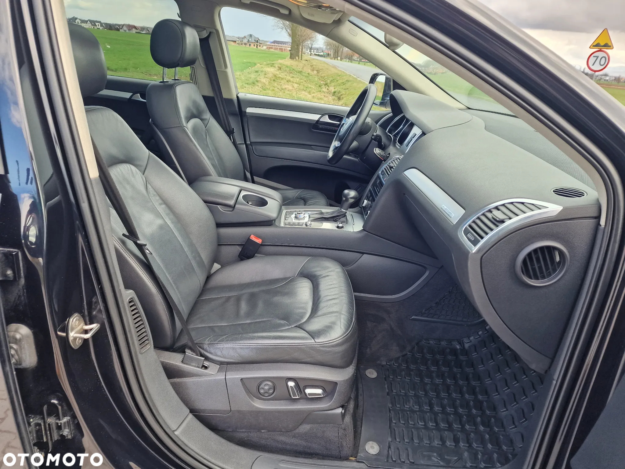 Audi Q7 3.0 TFSI Quattro Tiptronic - 28