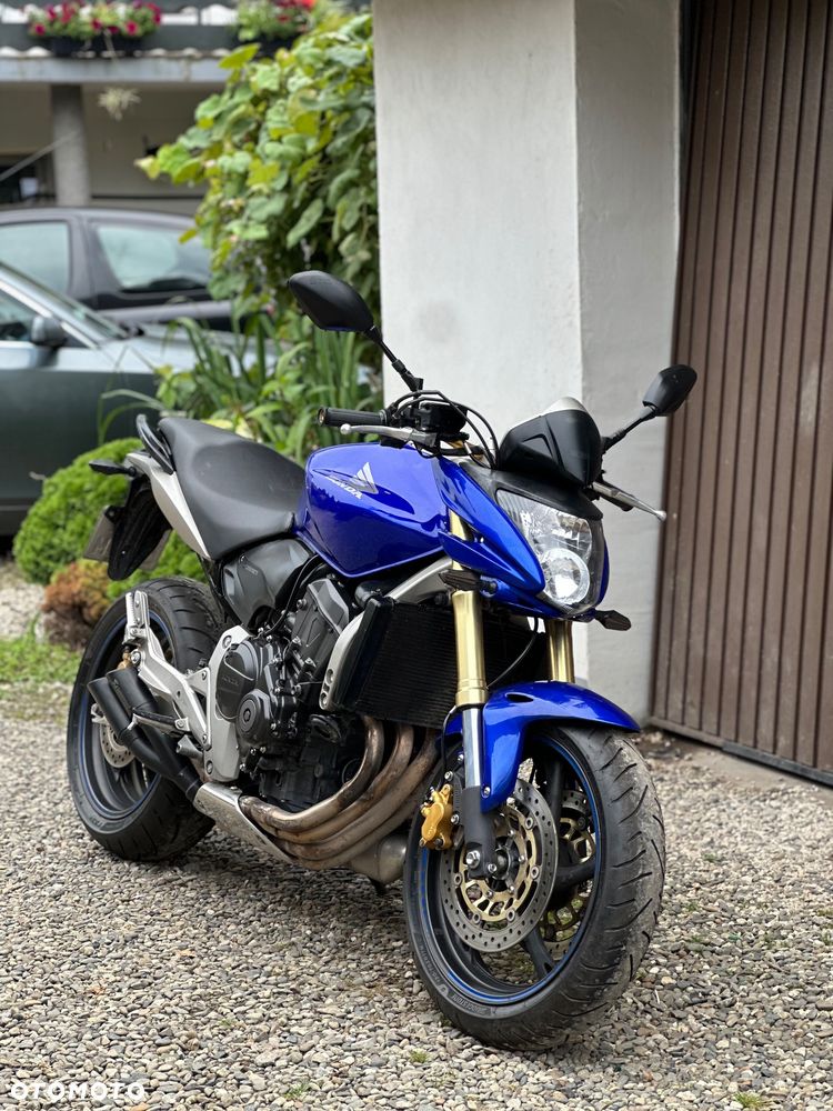 Honda Hornet - 3