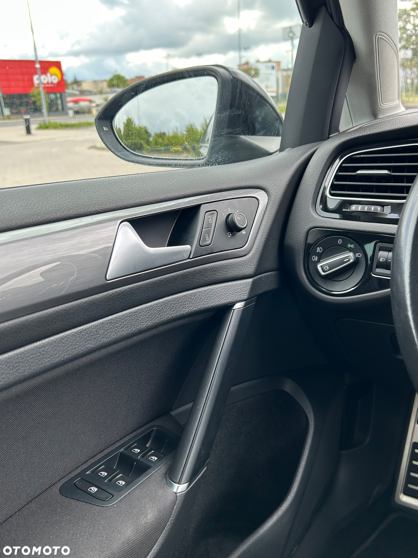 Volkswagen Golf 1.2 TSI BlueMotion Technology Comfortline - 19
