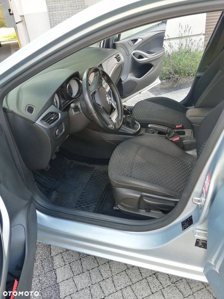 Opel Astra 1.4 T GPF Enjoy - 11