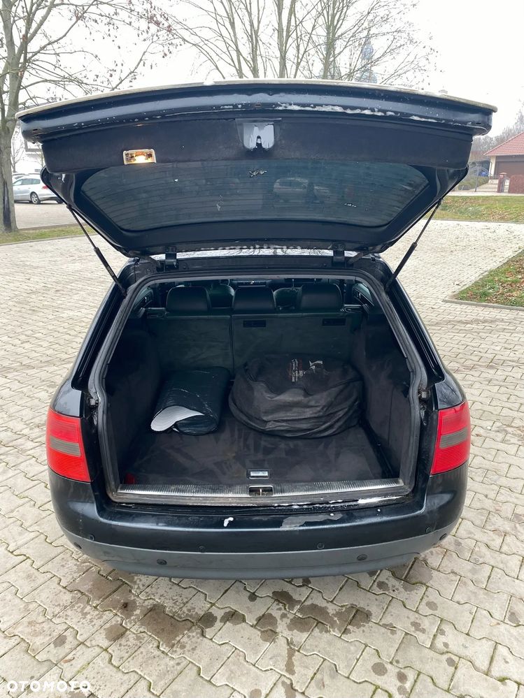 Audi A6 Avant 2.4 - 13