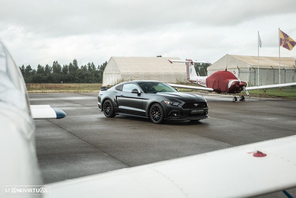 Ford Mustang 2.3 Eco Boost - 4