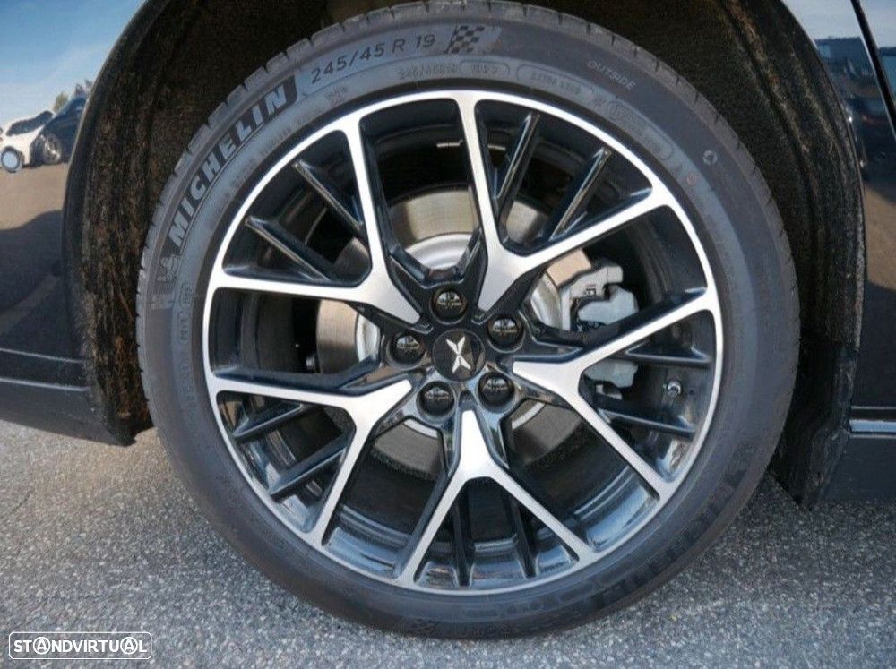 Xpeng P7i 86.2 kWh AWD Performance - 4