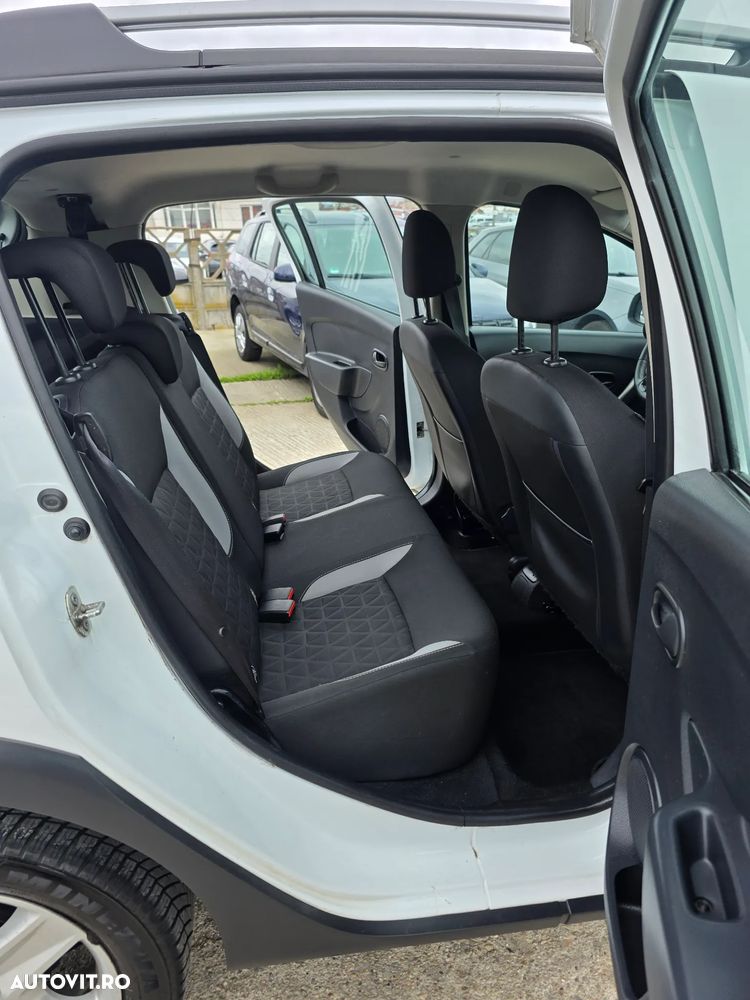 Dacia Sandero Stepway TCe 90 (S&S) Prestige - 9