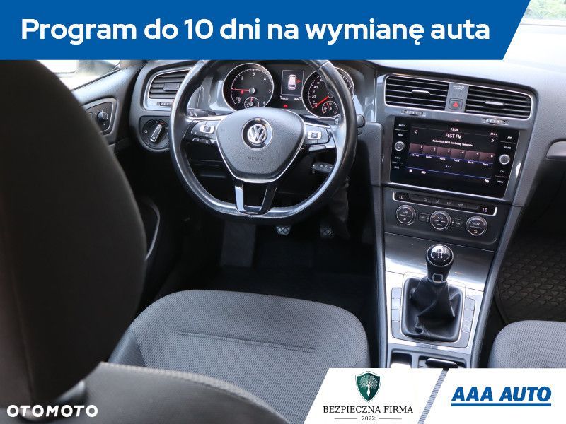 Volkswagen Golf Variant - 9